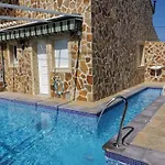 Residencial Joshua Comfortable Dom wakacyjny Denia
